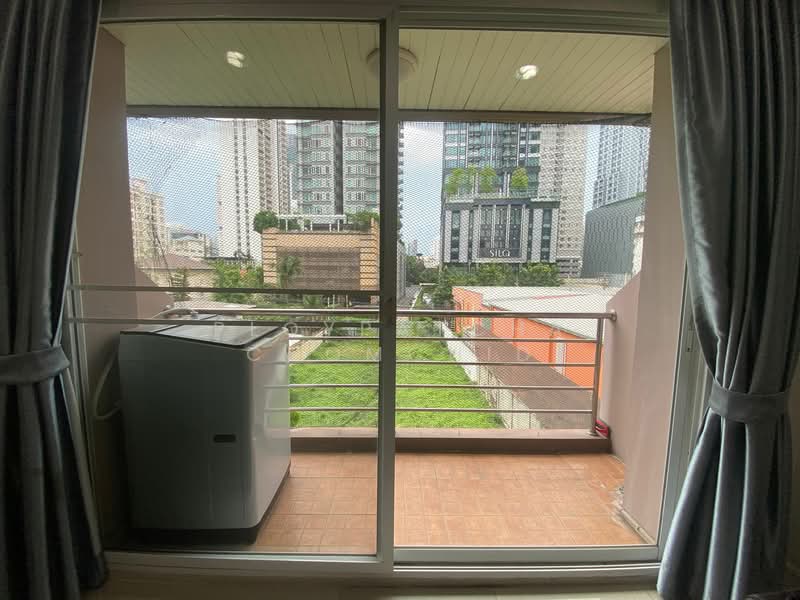 Serene Place Sukhumvit 24, Bangkok, 9 Soi Sukhumvit 24, Sukhumvit Road, Khong Tan, Khlong Toei, Bangkok, 2 Bedrooms, 79 sqm, Condo For Rent, by Ploypatcha Chomchid, 500219612 - DDproperty.com