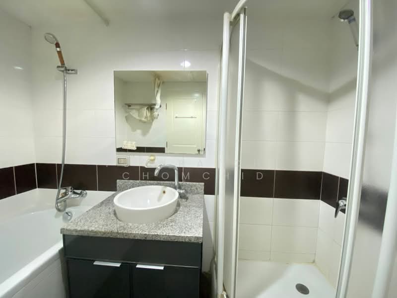 Serene Place Sukhumvit 24, Bangkok, 9 Soi Sukhumvit 24, Sukhumvit Road, Khong Tan, Khlong Toei, Bangkok, 2 Bedrooms, 79 sqm, Condo For Rent, by Ploypatcha Chomchid, 500219612 - DDproperty.com