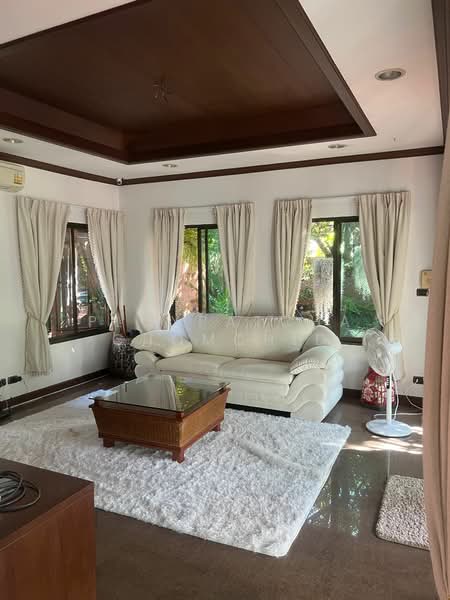 undefined, Chon Buri (Pattaya), Huai Yai, Bang Lamung (Pattaya), Chon Buri (Pattaya), 3 Bedrooms, 250 sqm, Single Detached House For Rent, by Ploypatcha Chomchid, 500219615 - DDproperty.com