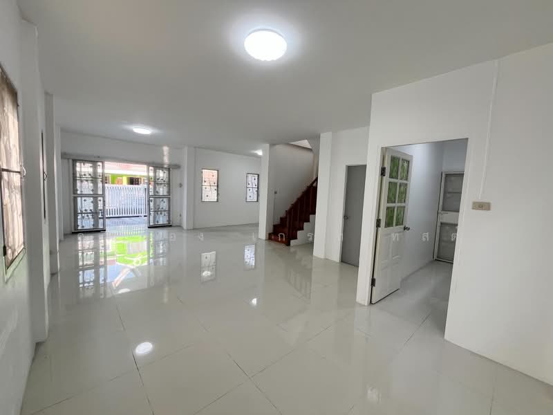 หมู่บ้าน นันทญา คลอง7, Pathum Thani, ถนนลำลูกกา, Khlong Chet, Khlong Luang, Pathum Thani, 3 Bedrooms, 124 sqm, Single Detached House For Sale, by คุณน้อง เกรทเทสต์, 500219628 - DDproperty.com