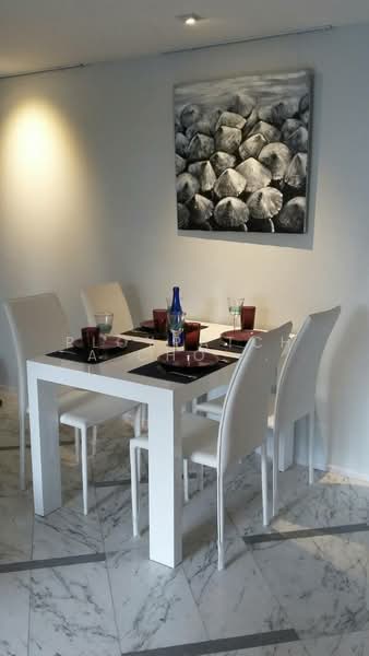 Beverly Tower, Bangkok, 52 Soi Chai Yot, Khlongtoei Nua, Watthana, Bangkok, 2 Bedrooms, 80 sqm, Condo For Rent, by Ploypatcha Chomchid, 500219633 - DDproperty.com