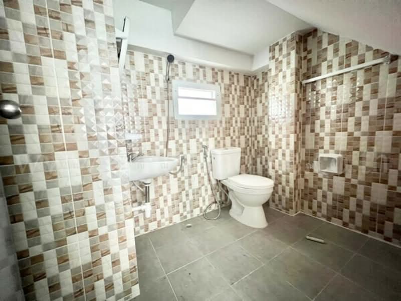 Supawan - Soi Thepharak 66, Samut Prakan, ซ.เทพารักษ์ 66 Theparak Road, Thepharak, Muang Samut Prakarn, Samut Prakan, 3 Bedrooms, 204 sqm, Single Detached House For Sale, by คุณ ปัณณณัฐ ( ปัณณ์ ), 500219636 - DDproperty.com