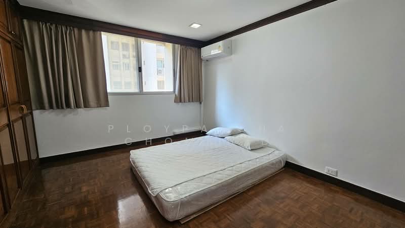 Tai Ping Towers, Bangkok, 582 Soi Sukhumvit 63, Khlong Tan Nua, Watthana, Bangkok, 4 Bedrooms, 252 sqm, Condo For Rent, by Ploypatcha Chomchid, 500219638 - DDproperty.com