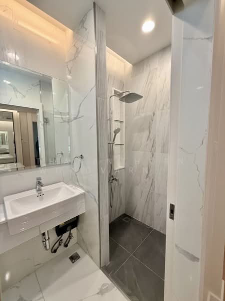 home for rent sukhumvit, Bangkok, Khlong Tan Nua, Watthana, Bangkok, 3 Bedrooms, 230 sqm, Townhouse For Rent, by Thananthorn Wongvarnkaseam, 500219639 - DDproperty.com