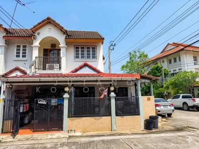 ขาย - ขายทาวน์โฮมหลังมุม ม.รัตนาวลัย ซ.วิภาวดีรังสิต 39 ทำเลดี เดินทางสะดวก ใกล้ฟิวเจอร์พาร์ค รังสิต, กรุงเทพ