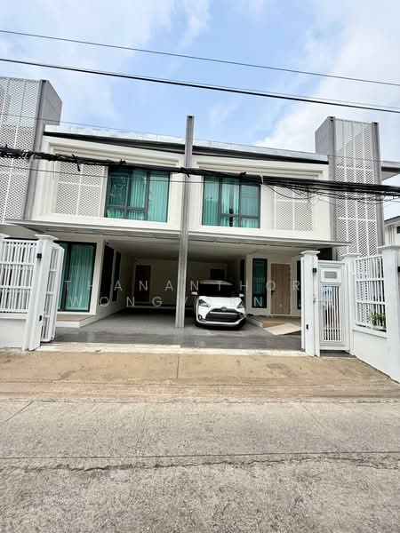 home for rent aukhumvit, Bangkok, Khlong Tan Nua, Watthana, Bangkok, 4 Bedrooms, 490 sqm, Townhouse For Rent, by Thananthorn Wongvarnkaseam, 500219649 - DDproperty.com