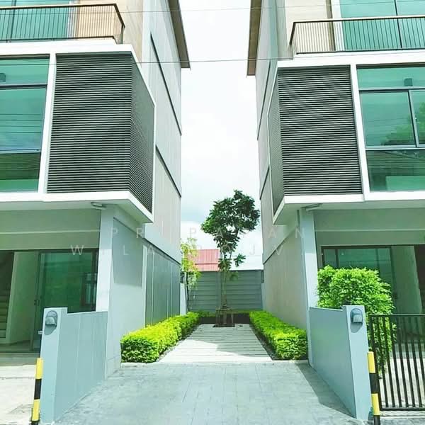 undefined, Bangkok, Bang Na Tai, Bang Na, Bangkok, 4 Bedrooms, 260 sqm, Townhouse For Sale, by Prapapan Wilairojvorakul, 500219655 - DDproperty.com