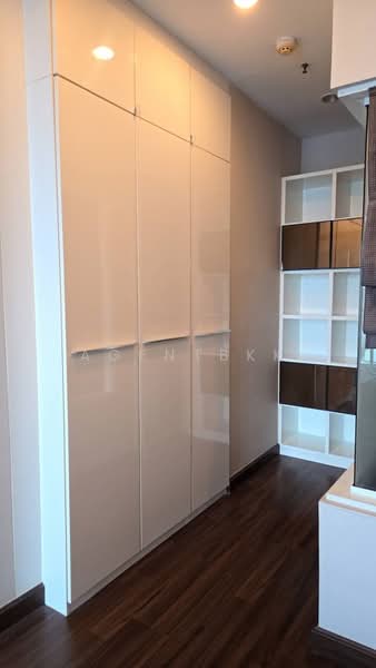 Supalai Premier Asoke, Bangkok, 1750 Petchaburi Road, Bang Kapi, Huai Khwang, Bangkok, 1 Bedroom, 50 sqm, Condo For Rent, by Agentbkk, 500219658 - DDproperty.com