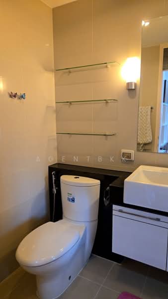 Supalai Premier Asoke, Bangkok, 1750 Petchaburi Road, Bang Kapi, Huai Khwang, Bangkok, 1 Bedroom, 50 sqm, Condo For Rent, by Agentbkk, 500219658 - DDproperty.com