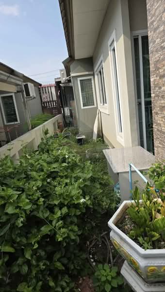 ณฐาวดีเลคไซด์ บึง, Chon Buri (Pattaya), Bueng, Si Racha, Chon Buri (Pattaya), 2 Bedrooms, 80 sqm, Semi-Detached House (Twin House) For Sale, by นเรศ สืบสิมมา, 500219673 - DDproperty.com