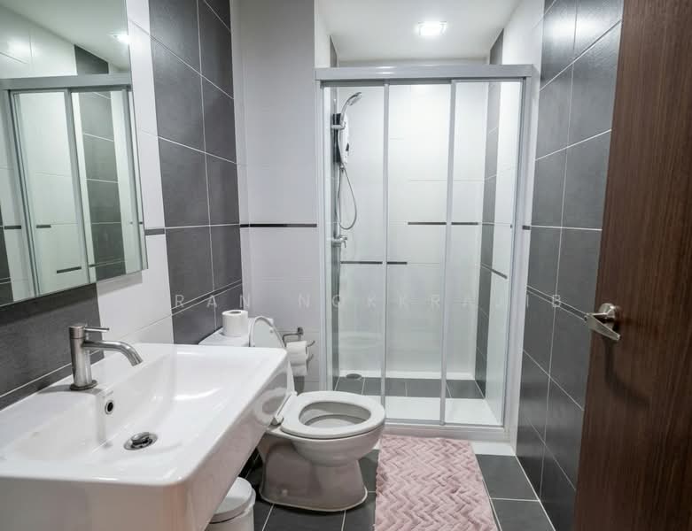 The Base Sukhumvit 77, Bangkok, 289 Sukhumvit 77 Road, Phra Kanong Nua, Watthana, Bangkok, 2 Bedrooms, 58 sqm, Condo For Rent, by Saran Nokkrajib, 500219695 - DDproperty.com