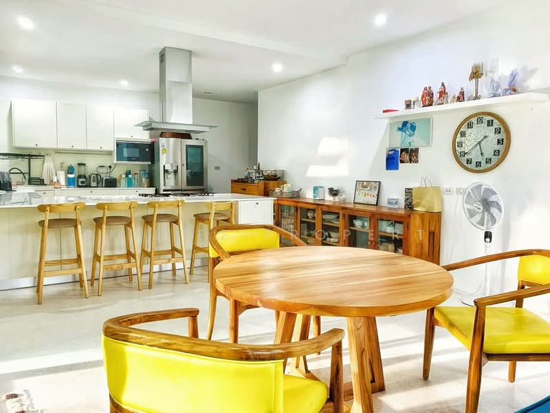 7S0190 Pool villa for sale 25,500,000 baht 3 bedroom 4 bathroom at rawai, Phuket, Rawai, Muang Phuket, Phuket, 3 Bedrooms, 500 sqm, Villa For Sale, by PK LIFE Property, 500219705 - DDproperty.com