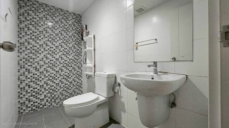 J Town Exclusive Rangsit - Klong 1, Pathum Thani, Rangsit-Nakhon Nayok Canal Road, Prachathipat, Thanyaburi, Pathum Thani, 3 Bedrooms, 115 sqm, Townhouse For Sale, by คุณ จิราภรณ์ ( แซนดี้ ), 500219719 - DDproperty.com