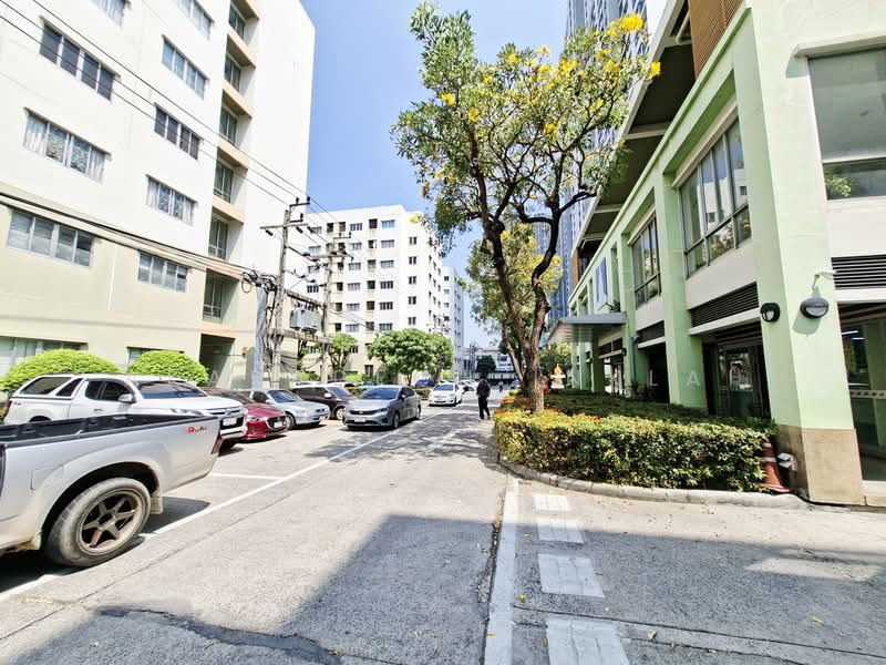 Lumpini Condo Town Rattanathibet, Nonthaburi, Soi Rattanathibet 26, Rattanathibet Road, Bang Kra So, Muang Nonthaburi, Nonthaburi, 1 Bedroom, 25 sqm, Condo For Sale, by Akaradech Inklai, 500219794 - DDproperty.com