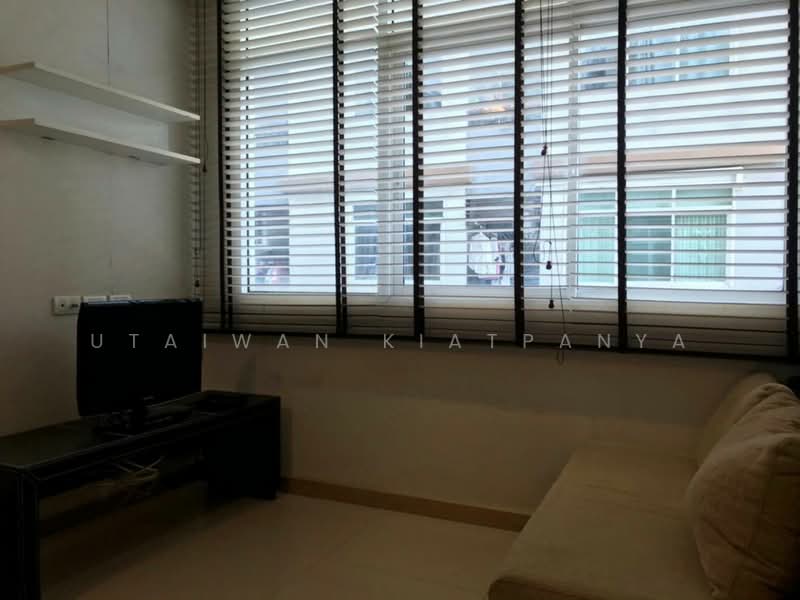 J.W. Boulevard Srivara, Bangkok, Srivara Road, Phlapphla, Wang Thonglang, Bangkok, Studio, 30 sqm, Condo For Rent, by Utaiwan Kiatpanya, 500219820 - DDproperty.com