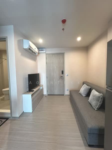 Aspire Erawan Prime, Samut Prakan, Sukhumvit Road, Pak Nam, Muang Samut Prakarn, Samut Prakan, 2 Bedrooms, 35 sqm, Condo For Rent, by Agentbkk, 500219857 - DDproperty.com