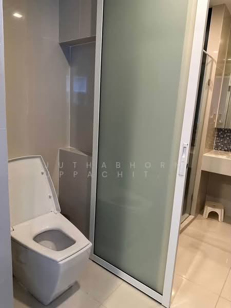 Rhythm Sukhumvit 44/1, Bangkok, Sukhumvit Road, Phra Kanong, Khlong Toei, Bangkok, 2 Bedrooms, 51 sqm, Condo For Rent, by Juthabhorn Uppachit (Amy), 500219860 - DDproperty.com