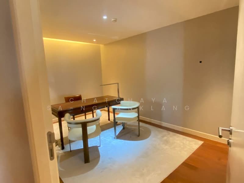 La Citta Penthouse, Bangkok, 258-8 Soi Thonglor 8, Khlong Tan Nua, Watthana, Bangkok, 3 Bedrooms, 200 sqm, Condo For Rent, by Chatchaya Sa-Nguanklang, 500219901 - DDproperty.com