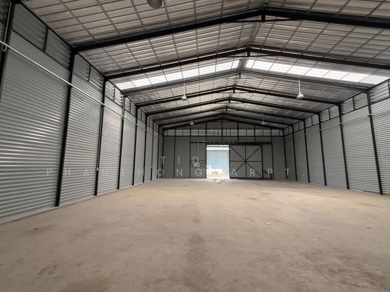 ให้เช่า โกดัง โรงงาน ขนาดเล็ก บางพลีใหญ่ ใกล้สุวรรณภูมิ, สมุทรปราการ, บางพลีใหญ่, บางพลี, สมุทรปราการ, 300 ตร.ม., โกดัง-โรงงาน ให้เช่า, โดย Tida phanthonglarptawee, 500219914 - DDproperty.com