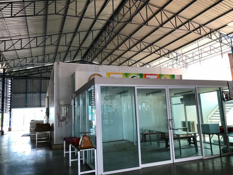 ขาย - ขายโรงงาน พร้อมห้องเย็น เนื้อที่ 621 ตรว. พท.ใช้สอย 2,400 ตรม., จันทบุรี