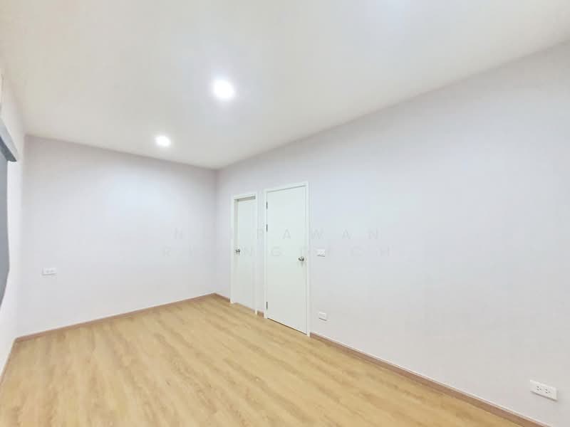 ให้เช่า ทาวน์โฮม 3 ชั้น ถนนพัฒนการตัดใหม่, Bangkok, Prawet, Prawet, Bangkok, 4 Bedrooms, 164 sqm, Townhouse For Rent, by Noppawan Ruangdech, 500219980 - DDproperty.com