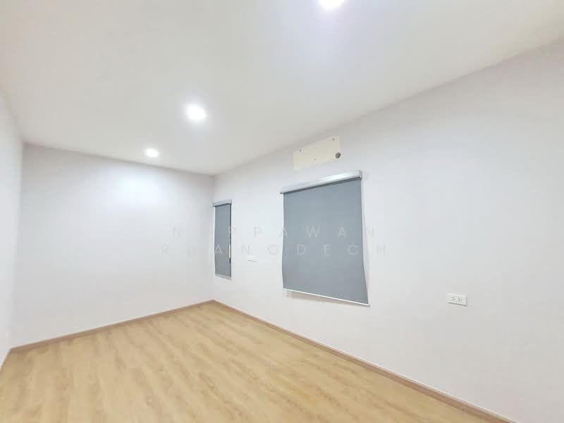 ให้เช่า ทาวน์โฮม 3 ชั้น ถนนพัฒนการตัดใหม่, Bangkok, Prawet, Prawet, Bangkok, 4 Bedrooms, 164 sqm, Townhouse For Rent, by Noppawan Ruangdech, 500219980 - DDproperty.com