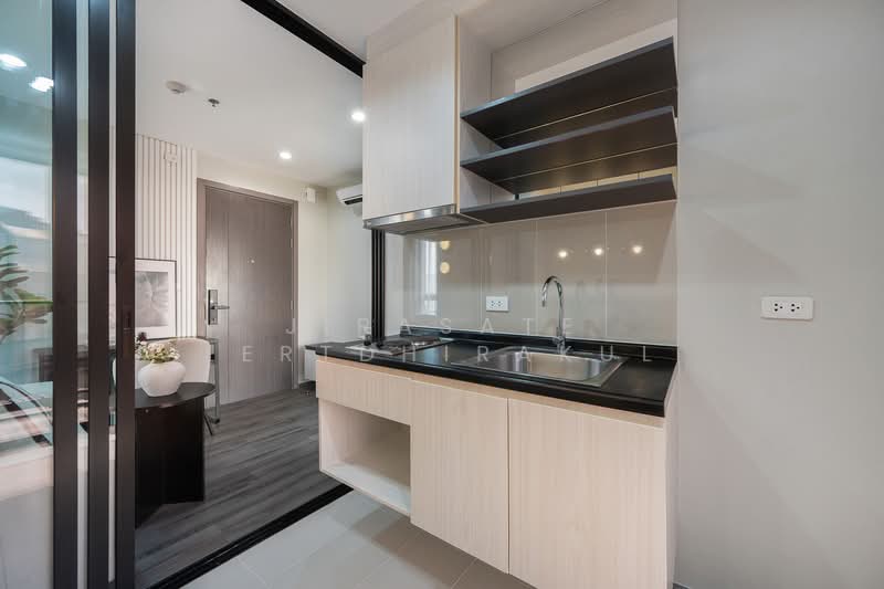 The Base Park West Sukhumvit 77, Bangkok, 11 Soi Sukhumvit 77 Sukhumvit Road, Phra Kanong Nua, Watthana, Bangkok, 1 Bedroom, 30 sqm, Condo For Sale, by Jirasate Lertdhirakul, 500219988 - DDproperty.com