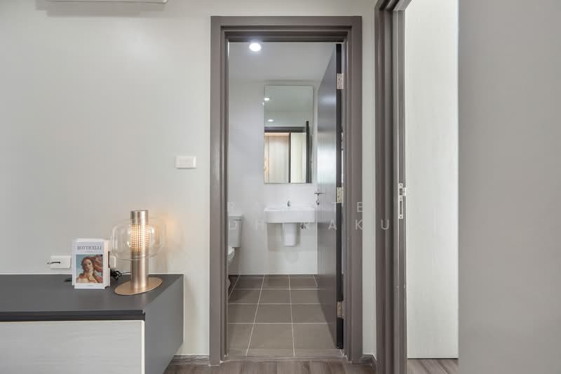 The Base Park West Sukhumvit 77, Bangkok, 11 Soi Sukhumvit 77 Sukhumvit Road, Phra Kanong Nua, Watthana, Bangkok, 1 Bedroom, 30 sqm, Condo For Sale, by Jirasate Lertdhirakul, 500219988 - DDproperty.com