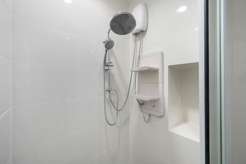 The Base Park West Sukhumvit 77, Bangkok, 11 Soi Sukhumvit 77 Sukhumvit Road, Phra Kanong Nua, Watthana, Bangkok, 1 Bedroom, 30 sqm, Condo For Sale, by Jirasate Lertdhirakul, 500219988 - DDproperty.com