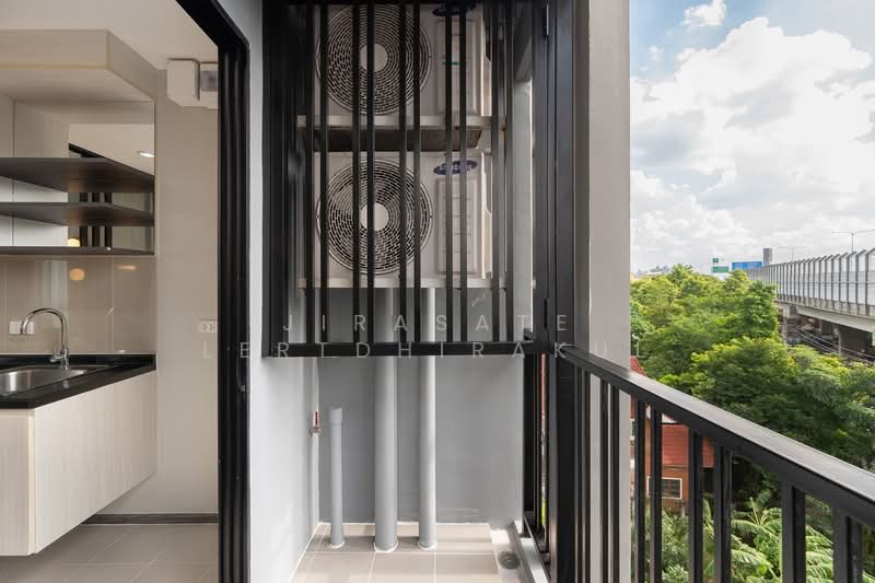 The Base Park West Sukhumvit 77, Bangkok, 11 Soi Sukhumvit 77 Sukhumvit Road, Phra Kanong Nua, Watthana, Bangkok, 1 Bedroom, 30 sqm, Condo For Sale, by Jirasate Lertdhirakul, 500219988 - DDproperty.com