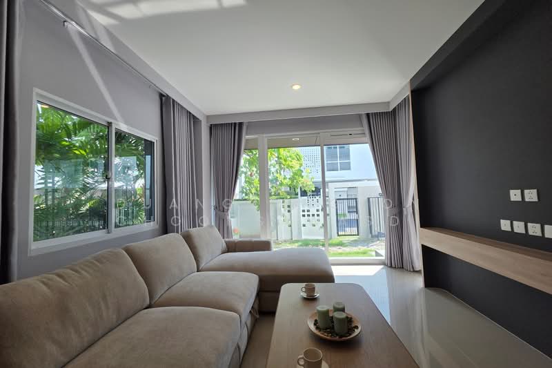 Nirvana Absolute Krungthep Kreetha, Bangkok, Soi Krungthep Kreetha B 5, Saphan Sung, Saphan Sung, Bangkok, 4 Bedrooms, 329 sqm, Single Detached House For Sale, by Duangjongkon Choomsawasdi, 500220007 - DDproperty.com