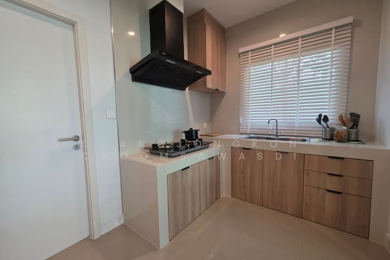 Nirvana Absolute Krungthep Kreetha, Bangkok, Soi Krungthep Kreetha B 5, Saphan Sung, Saphan Sung, Bangkok, 4 Bedrooms, 329 sqm, Single Detached House For Sale, by Duangjongkon Choomsawasdi, 500220007 - DDproperty.com
