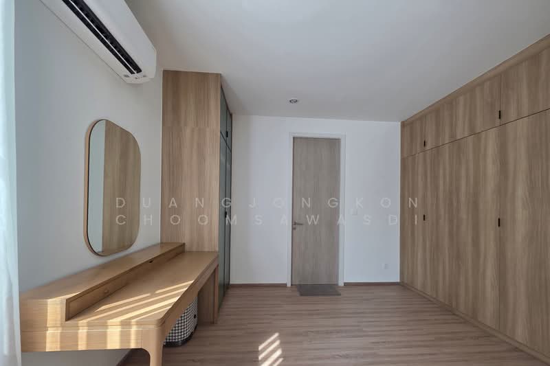 Nirvana Absolute Krungthep Kreetha, Bangkok, Soi Krungthep Kreetha B 5, Saphan Sung, Saphan Sung, Bangkok, 4 Bedrooms, 329 sqm, Single Detached House For Sale, by Duangjongkon Choomsawasdi, 500220007 - DDproperty.com