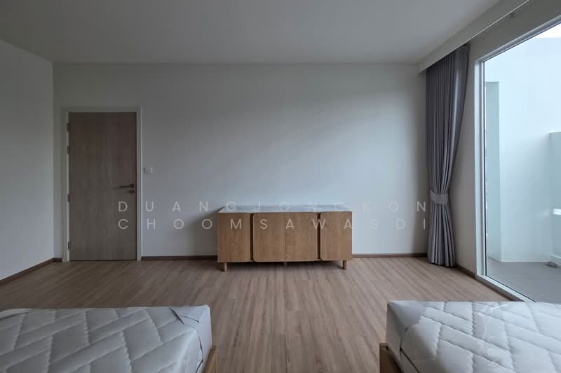 Nirvana Absolute Krungthep Kreetha, Bangkok, Soi Krungthep Kreetha B 5, Saphan Sung, Saphan Sung, Bangkok, 4 Bedrooms, 329 sqm, Single Detached House For Sale, by Duangjongkon Choomsawasdi, 500220007 - DDproperty.com