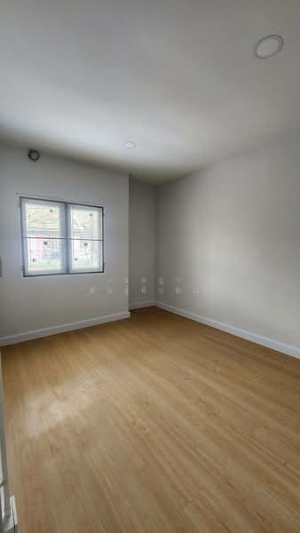 Pruksa 10, Nonthaburi, Bang Kruai - Sai Noi Road, Sai Noi, Sai Noi, Nonthaburi, 3 Bedrooms, 114 sqm, Townhouse For Sale, by เจษฎา พันธุ์ทักษิณ, 500220013 - DDproperty.com