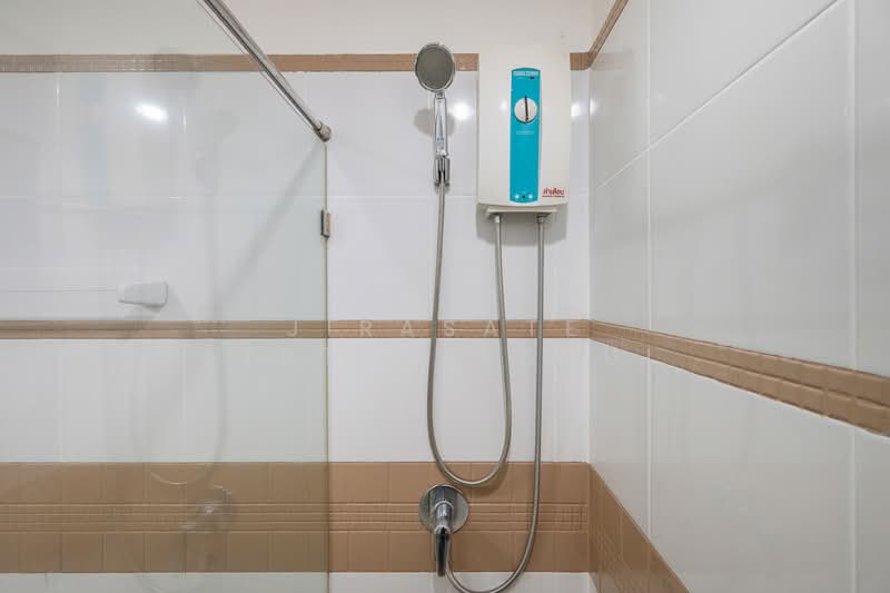 Le Rich @ Rama 3 (Sathorn-Sathu), Bangkok, 557 Condo Le Rich, Chong Nonsi, Yan Nawa, Bangkok, 2 Bedrooms, 79 sqm, Condo For Sale, by Jirasate Lertdhirakul, 500220021 - DDproperty.com