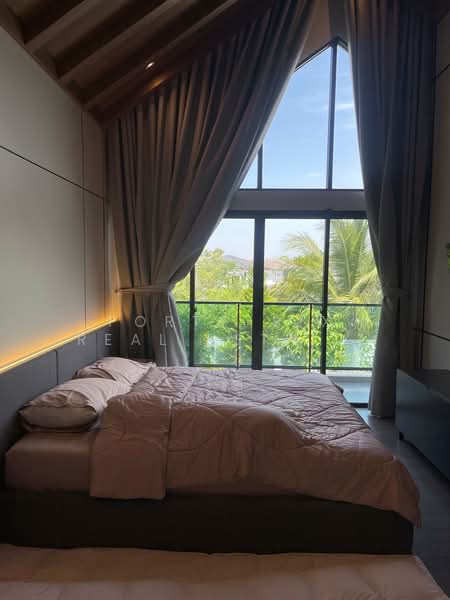 Bangkok Boulevard Signature Rama 5, Nonthaburi, 98 Atchariya Prasith Road 1, Bang Khun Kong, Bang Kruai, Nonthaburi, 3 Bedrooms, 400 sqm, Single Detached House For Rent, by Forty-Six Real Estate Group, 500220025 - DDproperty.com