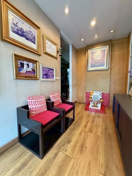 Baan Klang Muang Ladprao-Yothin Phatthana : บ้านกลางเมือง ลาดพร้าว-โยธินพัฒนา, กรุงเทพ, ซอยหมู่บ้านบ้านกลางเมืองลาดพร้าว-โยธินพัฒนา, ลาดพร้าว, ลาดพร้าว, กรุงเทพ, 580 ตร.ม., ทาวน์เฮ้าส์ ขาย, โดย Thananthorn Wongvarnkaseam, 500220027 - DDproperty.com