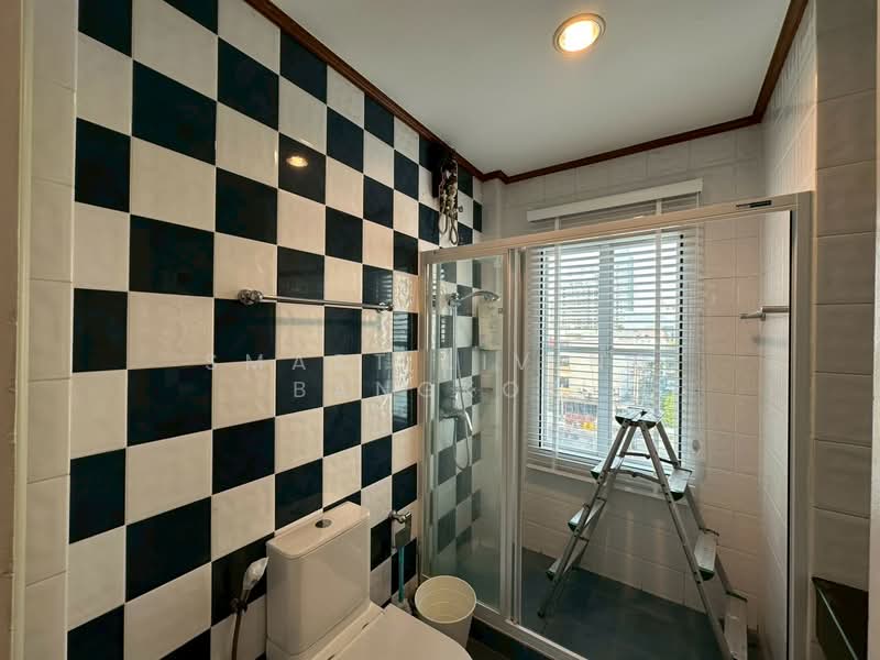 Baan Klang Krung Thonglor : บ้านกลางกรุงทองหล่อ, กรุงเทพ, 55 ซอยสุขุมวิท 55, คลองตันเหนือ, วัฒนา, กรุงเทพ, 386 ตร.ม., ทาวน์เฮ้าส์ ให้เช่า, โดย Smart Living Bangkok, 500220030 - DDproperty.com