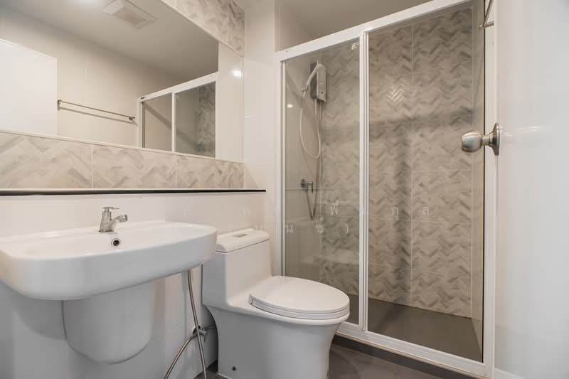 Regent Home Bangna, Bangkok, Sanphawut Road, Bang Na Tai, Bang Na, Bangkok, 1 Bedroom, 28 sqm, Condo For Rent, by Nattayaporn Peumkul (Benz), 500220034 - DDproperty.com