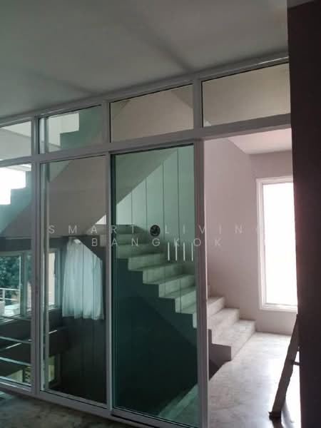 For Rent - Home Office Phetchaburi 47, Bangkok