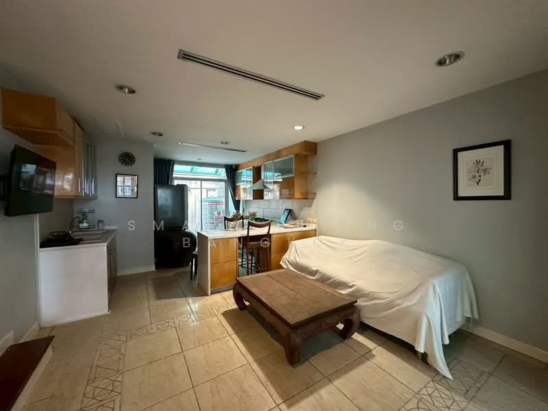 Townhouse in Thonglor, Bangkok, Khlong Tan Nua, Watthana, Bangkok, 4 Bedrooms, 380 sqm, Townhouse For Sale, by Smart Living Bangkok, 500220069 - DDproperty.com