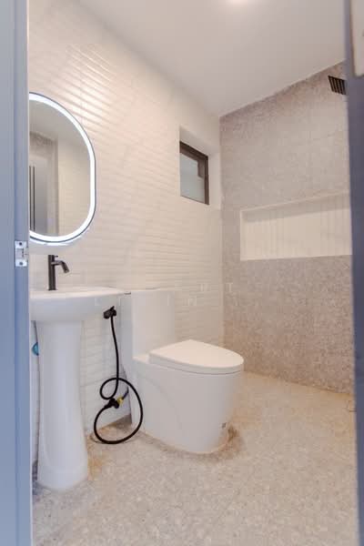 ห้วยขวาง, Bangkok, Huai Khwang, Huai Khwang, Bangkok, 6 Bedrooms, 41,667 sqm, Townhouse For Sale, by Smart Living Bangkok, 500220079 - DDproperty.com