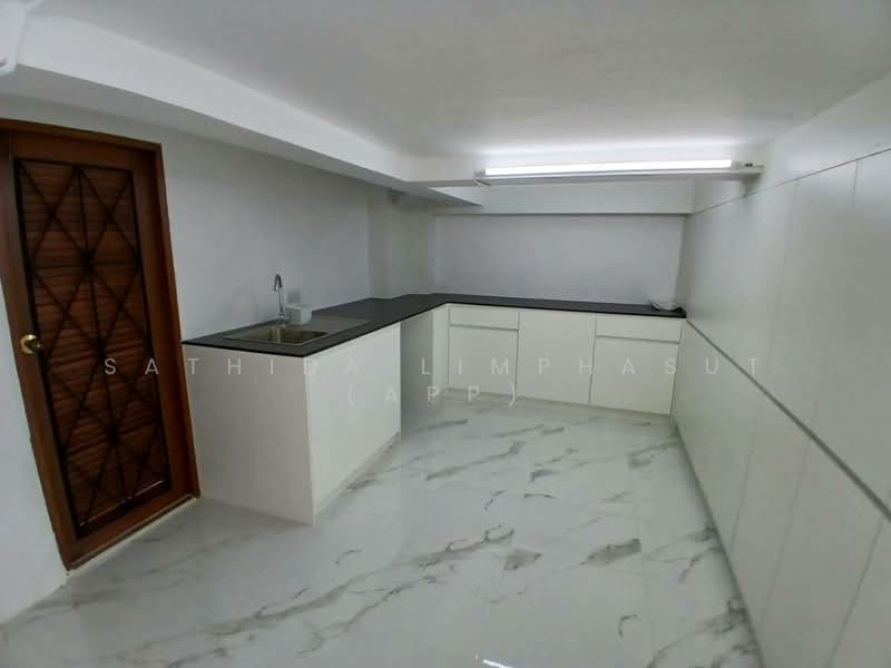 Phoenix Gold Golf & Country Club, Chon Buri (Pattaya), Huai Yai, Bang Lamung (Pattaya), Chon Buri (Pattaya), 5 Bedrooms, 678 sqm, Villa For Rent, by Sathida Limphasut (App), 500220121 - DDproperty.com