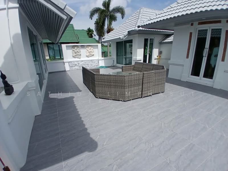 Phoenix Gold Golf & Country Club : ฟีนิกซ์ โกลด์ กอล์ฟ แอนด์ คันทรีคลับ, ชลบุรี, ห้วยใหญ่, บางละมุง, ชลบุรี, 678 ตร.ม., วิลล่า ให้เช่า, โดย Sathida Limphasut (App), 500220121 - DDproperty.com