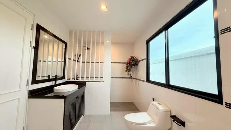 Nibbana Shade, Chon Buri (Pattaya), No. 95/274 Village No. 13, Phatthanakan Road, Nong Pru, Bang Lamung (Pattaya), Chon Buri (Pattaya), 3 Bedrooms, 185 sqm, Single Detached House For Sale, by Sathida Limphasut (App), 500220123 - DDproperty.com