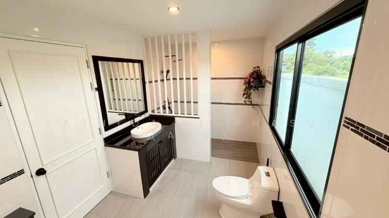 Nibbana Shade, Chon Buri (Pattaya), No. 95/274 Village No. 13, Phatthanakan Road, Nong Pru, Bang Lamung (Pattaya), Chon Buri (Pattaya), 3 Bedrooms, 185 sqm, Single Detached House For Sale, by Sathida Limphasut (App), 500220123 - DDproperty.com