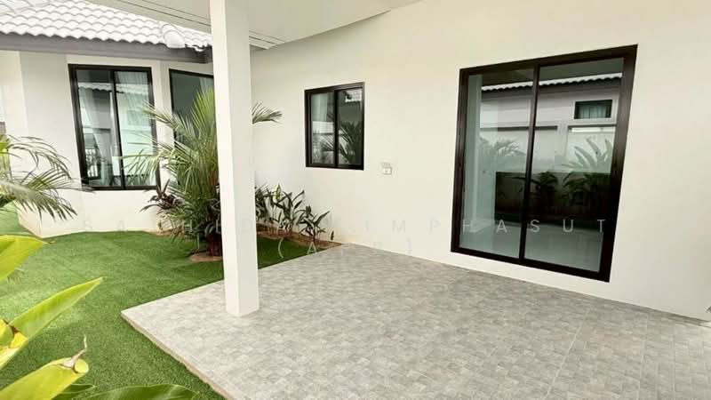 Nibbana Shade, Chon Buri (Pattaya), No. 95/274 Village No. 13, Phatthanakan Road, Nong Pru, Bang Lamung (Pattaya), Chon Buri (Pattaya), 3 Bedrooms, 185 sqm, Single Detached House For Sale, by Sathida Limphasut (App), 500220123 - DDproperty.com