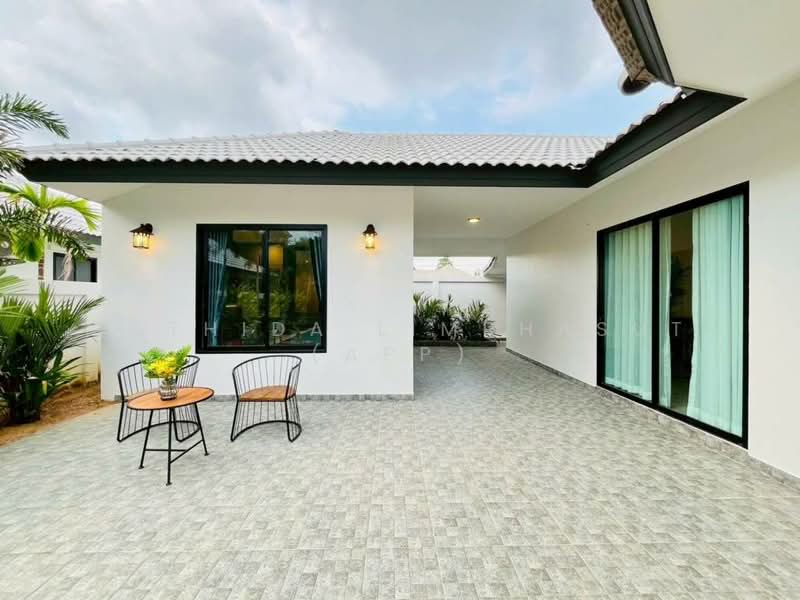 Nibbana Shade, Chon Buri (Pattaya), No. 95/274 Village No. 13, Phatthanakan Road, Nong Pru, Bang Lamung (Pattaya), Chon Buri (Pattaya), 4 Bedrooms, 198 sqm, Single Detached House For Sale, by Sathida Limphasut (App), 500220126 - DDproperty.com