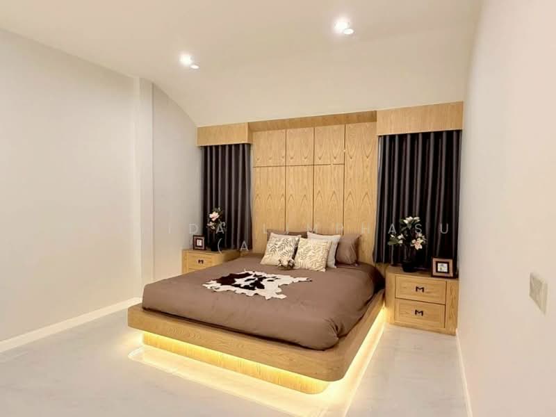 Nibbana Shade, Chon Buri (Pattaya), No. 95/274 Village No. 13, Phatthanakan Road, Nong Pru, Bang Lamung (Pattaya), Chon Buri (Pattaya), 3 Bedrooms, 191 sqm, Single Detached House For Sale, by Sathida Limphasut (App), 500220128 - DDproperty.com